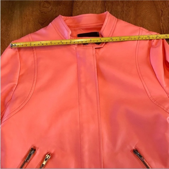 Izzy Moto Jacket⭐️5/$25⭐️ - Picture 5 of 11